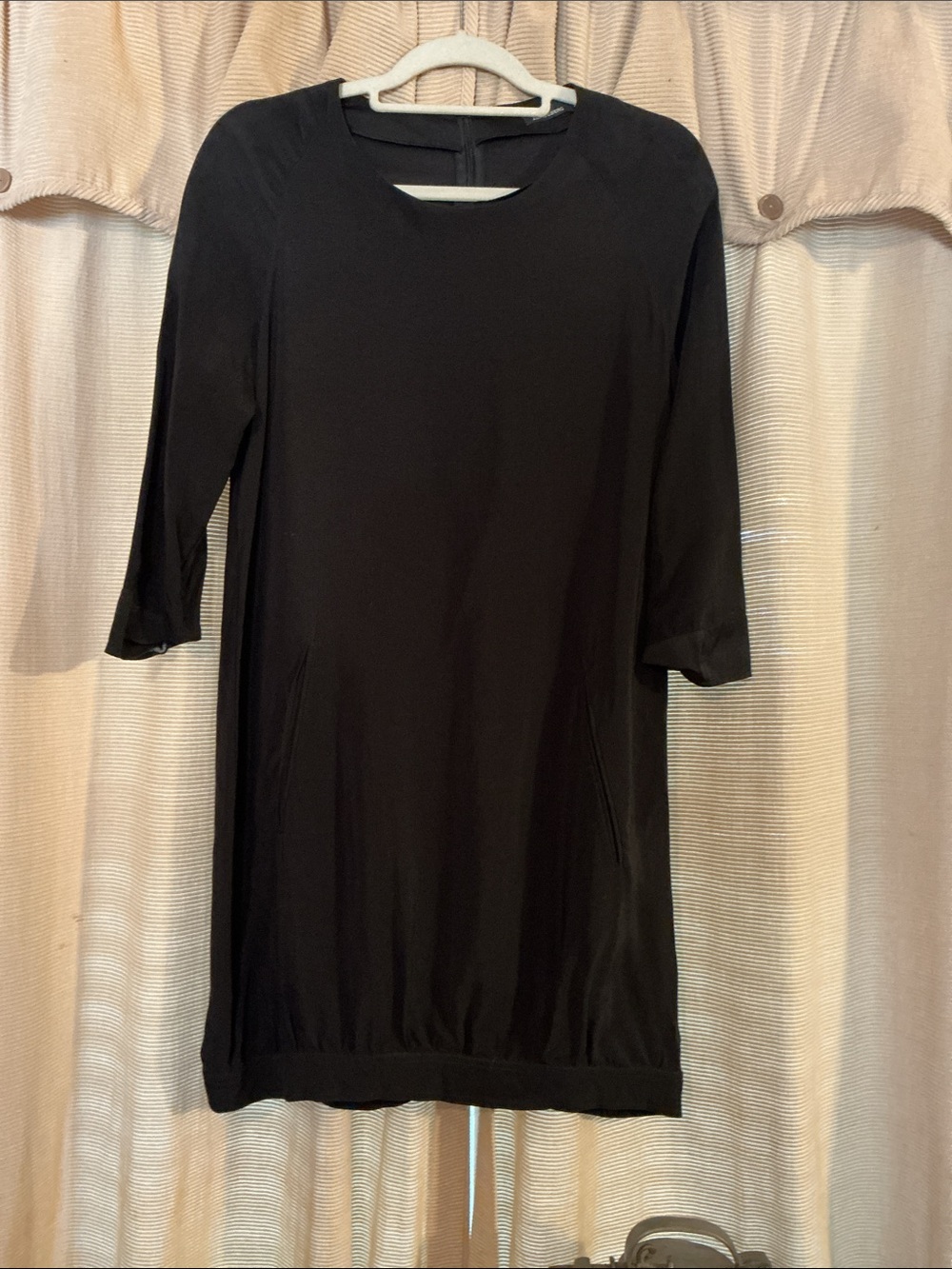 J.Lindeberg Black Long-Sleeve Shift Dress